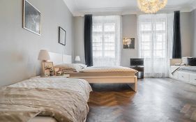 Bright Studio Close To Charles Bridge And Prague Castle