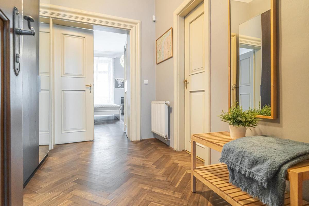 Ferienwohnung Bright Studio Close To Charles Bridge And Prague Castle Exterior foto